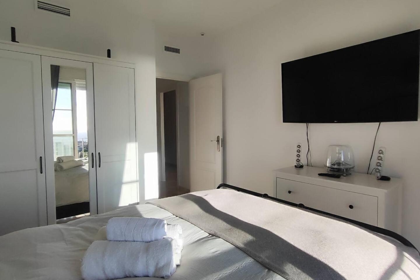 Atico Familiar Vistas Al Mar Apartment Manilva Exterior foto