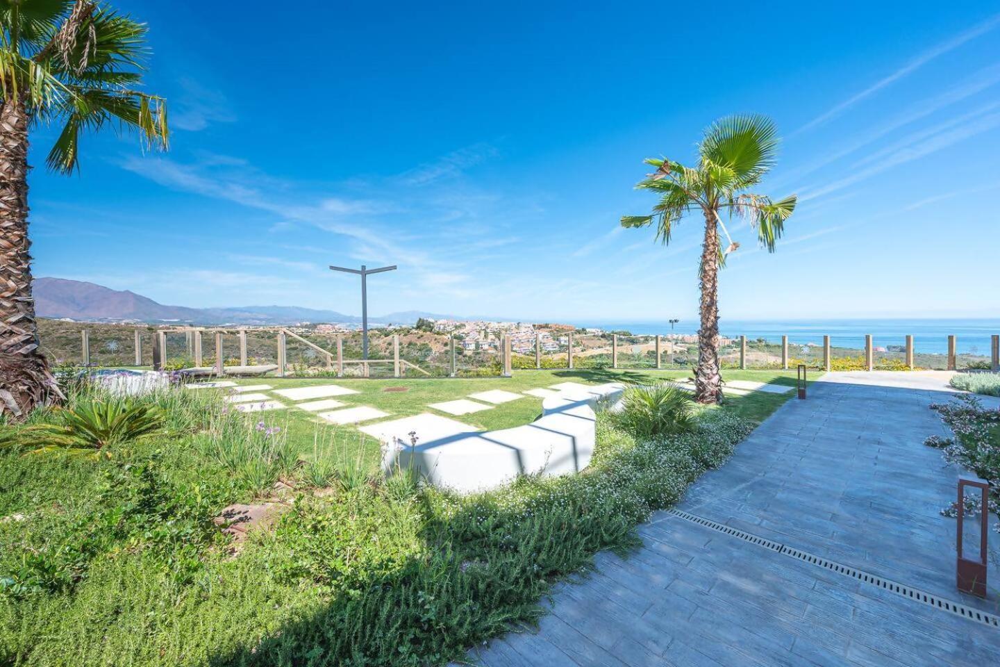 Atico Familiar Vistas Al Mar Apartment Manilva Exterior foto